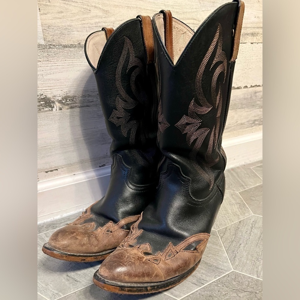Durango Black and Brown Western Boots Classic Design